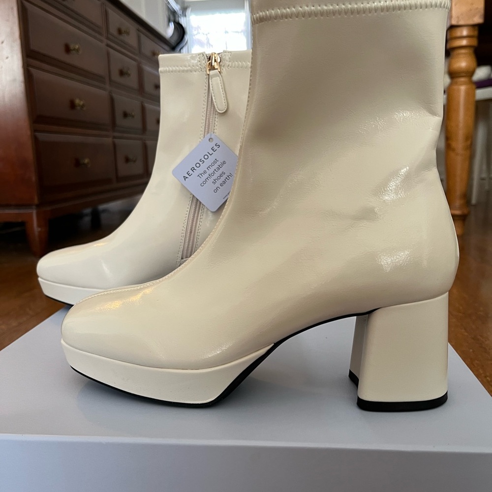 Aerosols Sussex Platform Boot White